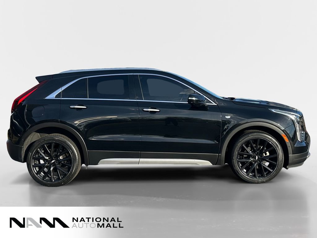 Used 2022 Cadillac XT4 Premium Luxury w/ Enhanced Visibility Package image 6