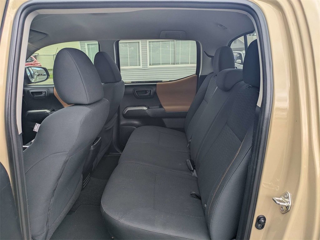 Used 2018 Toyota Tacoma SR5 image 14