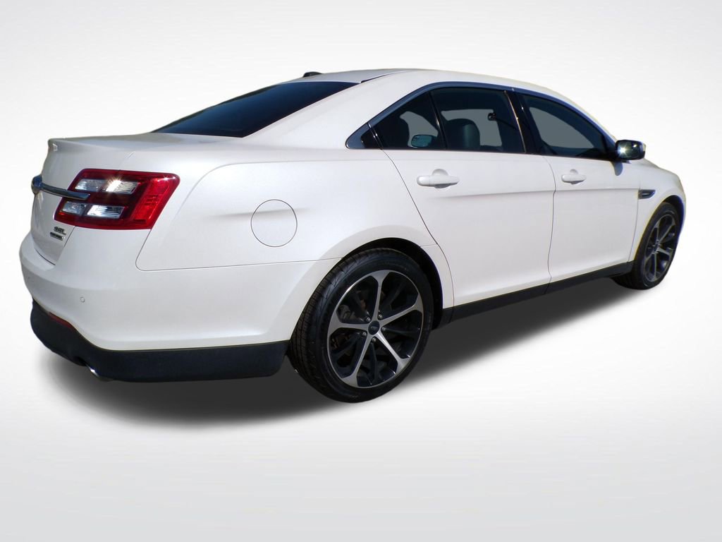 Used 2015 Ford Taurus SEL w/ Equipment Group 201A FWD image 7