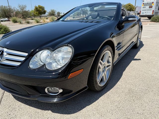 Used 2007 Mercedes-Benz SL 550 image 17