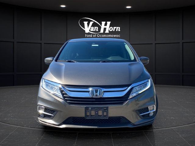 Used 2018 Honda Odyssey Touring image 2