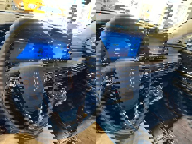 New 2024 Lincoln Corsair Grand Touring w/ Equipment Group 301A image 26