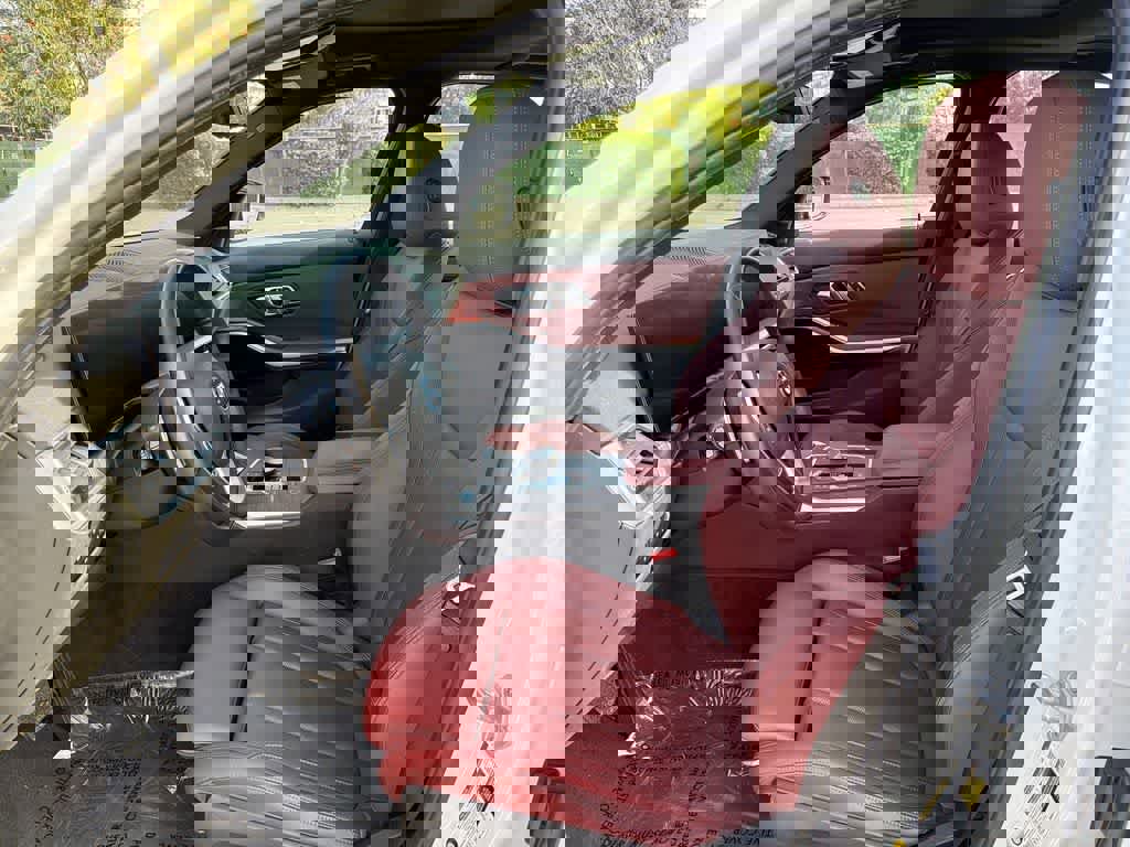 Used 2023 BMW 330e 330e image 26