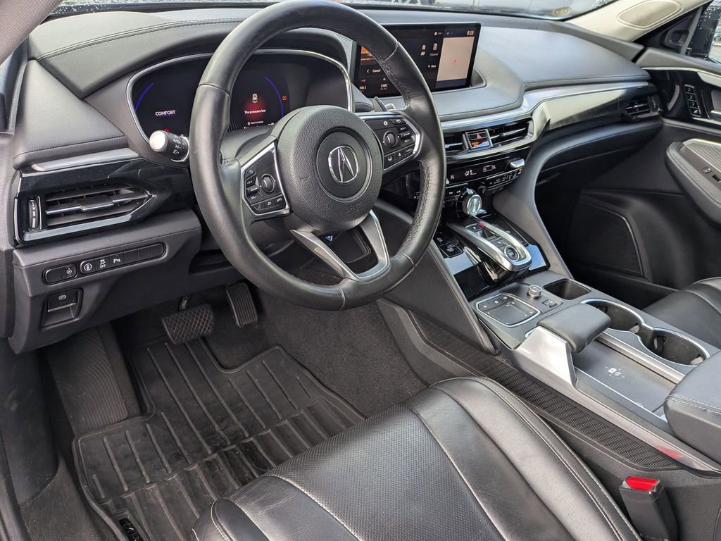 Used 2023 Acura MDX FWD w/ Technology Package image 18