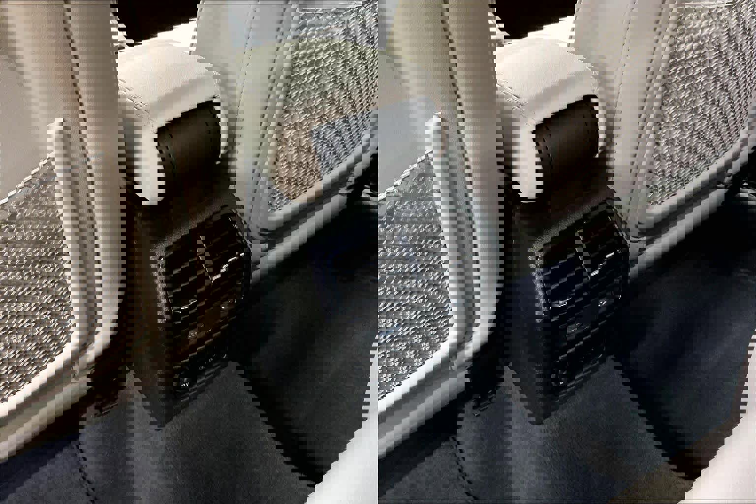 Certified 2025 Audi Q3 2.0T Premium w/ Convenience Package image 37