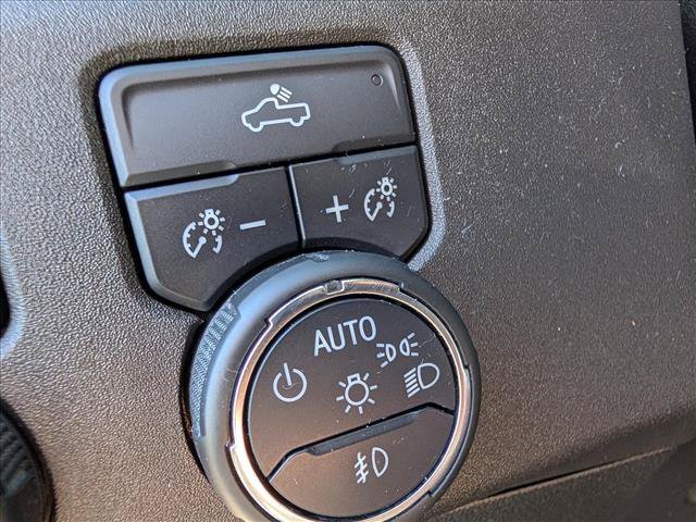 Used 2024 Chevrolet Silverado 3500 LT AWD/4WD image 33