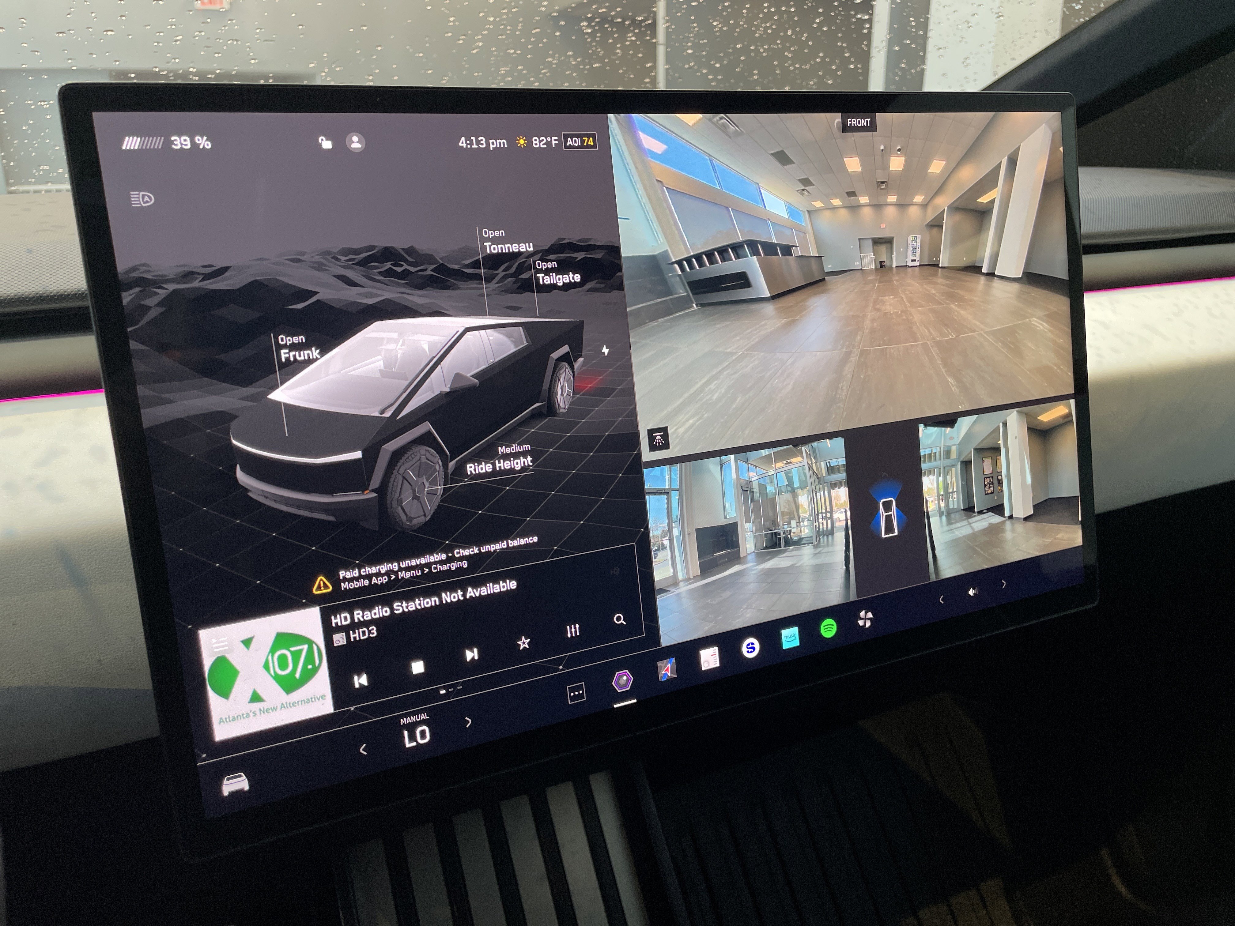 Used 2024 Tesla Cybertruck AWD Crew Cab image 27