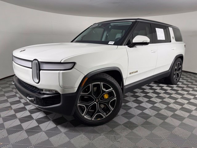 Used 2024 Rivian R1S Adventure Quad AWD/4WD image 1