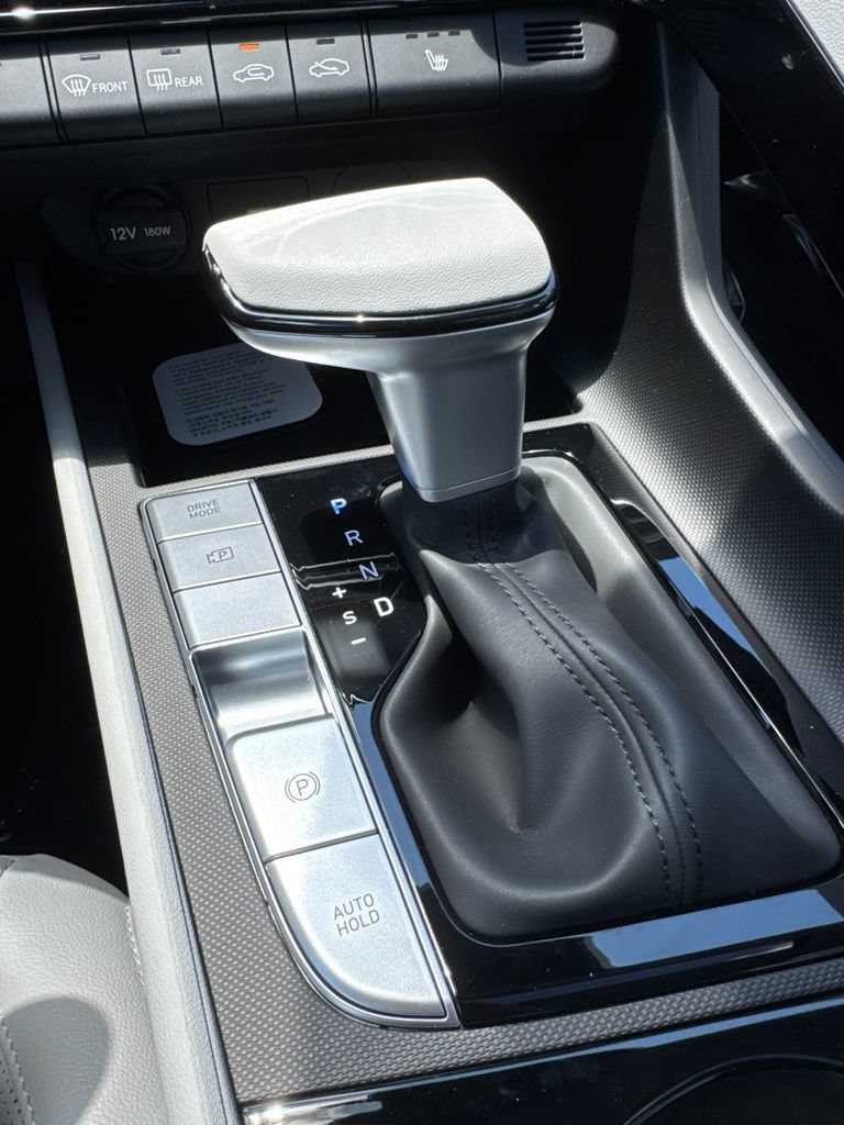 New 2026 Hyundai Elantra Limited FWD image 13
