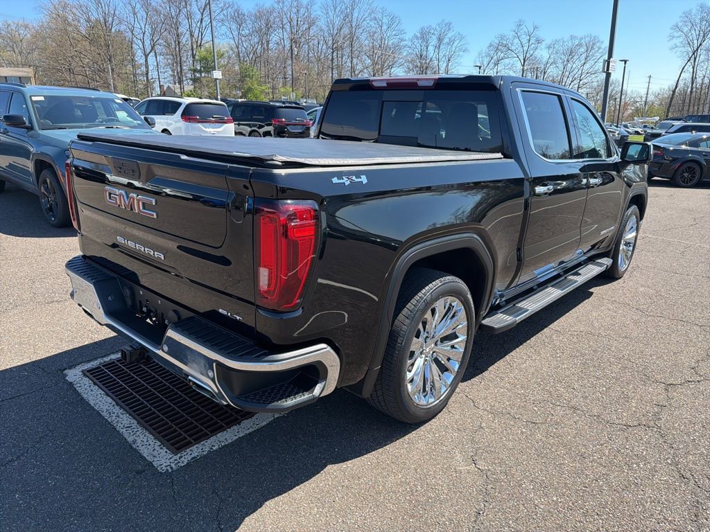 Used 2022 GMC Sierra 1500 SLT w/ SLT Premium Package AWD/4WD image 3