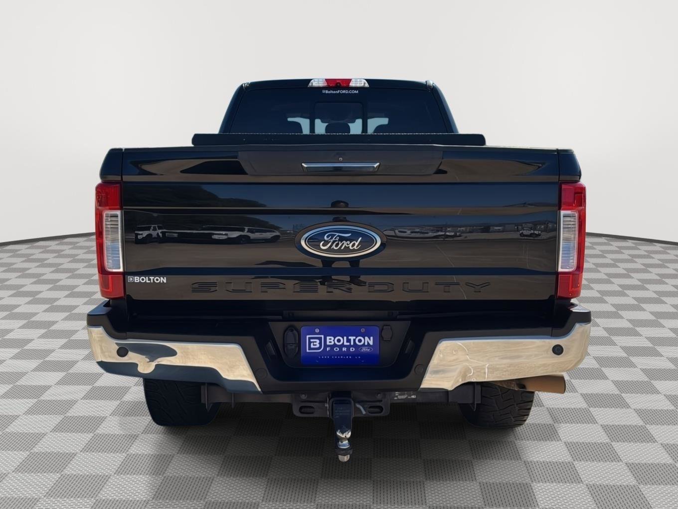 Used 2019 Ford F250 XLT w/ XLT Premium Package image 4