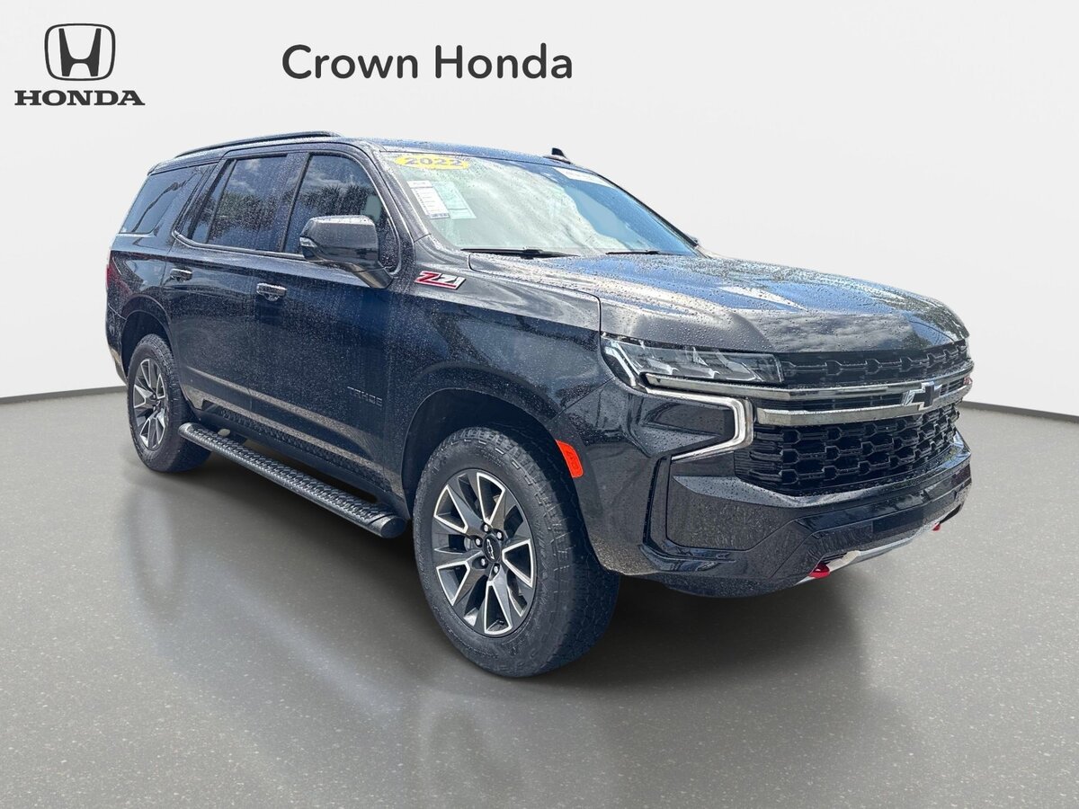 Used 2022 Chevrolet Tahoe Z71 w/ Luxury Package AWD/4WD image 6