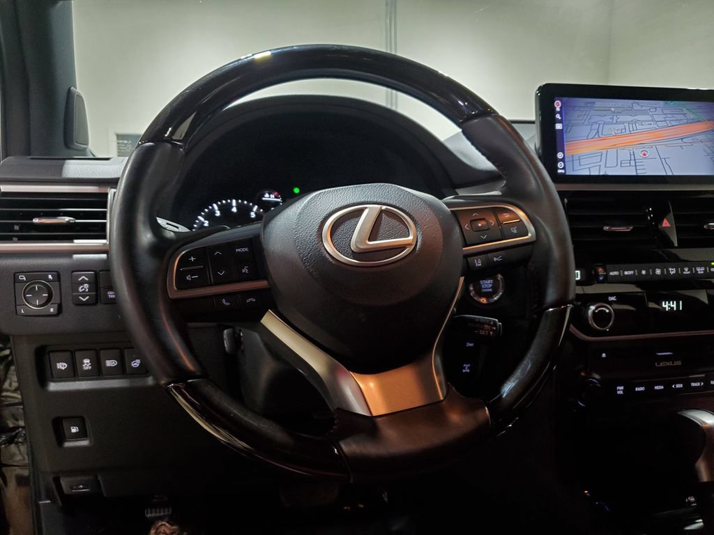 Used 2023 Lexus GX 460 Premium AWD/4WD image 31
