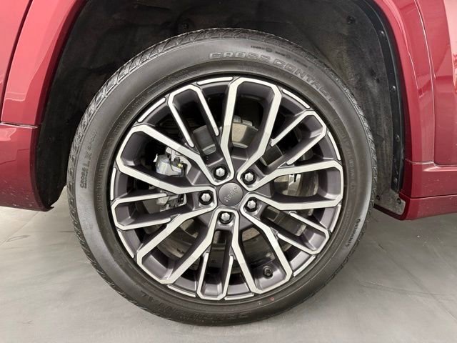 Used 2021 Jeep Grand Cherokee L Summit image 11