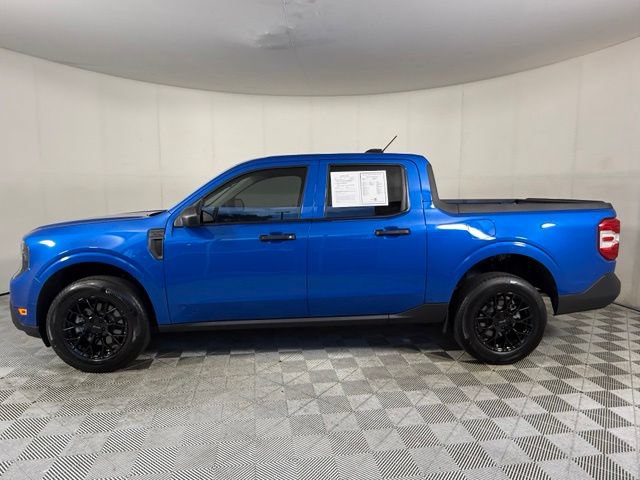 Used 2025 Ford Maverick XL FWD image 3