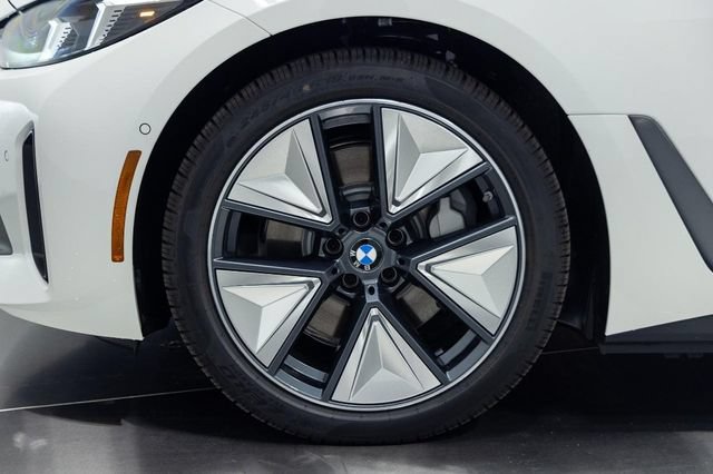 New 2026 BMW i4 xDrive40i w/ Premium Package AWD/4WD image 26