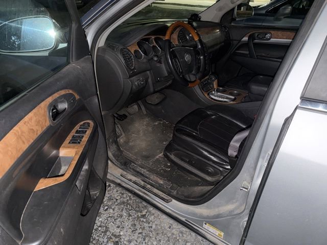 Used 2009 Buick Enclave CXL w/ Driver Confidence Package