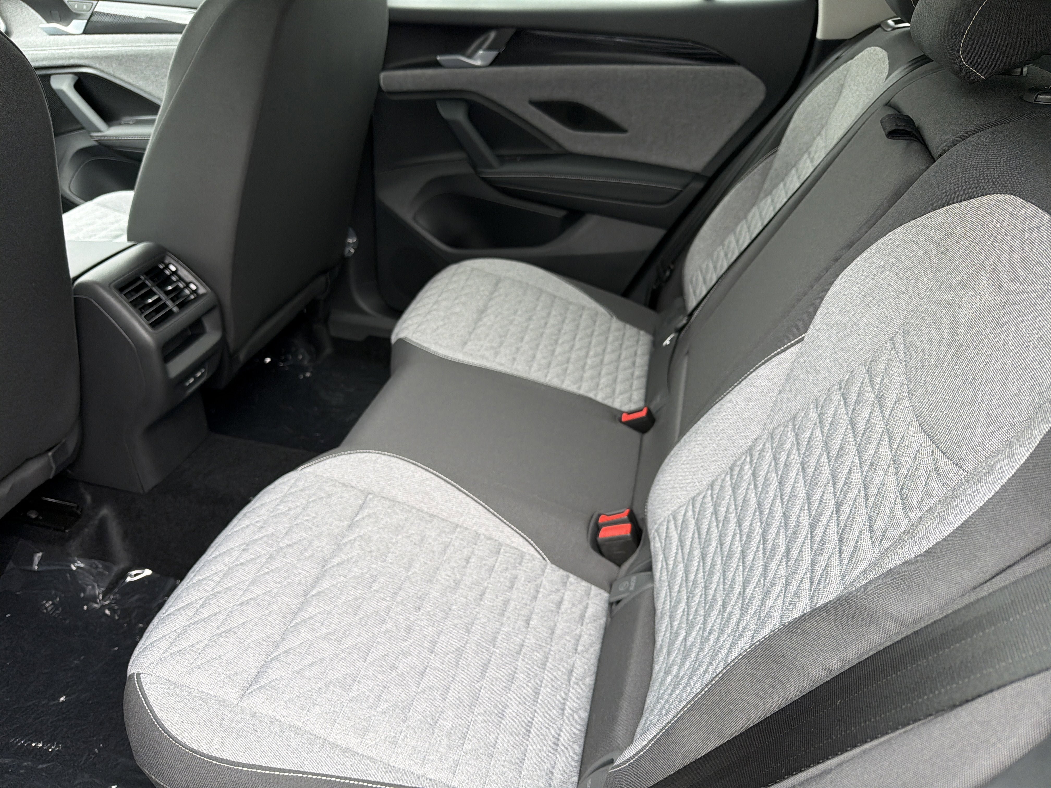 New 2026 Volkswagen Tiguan S AWD/4WD image 22
