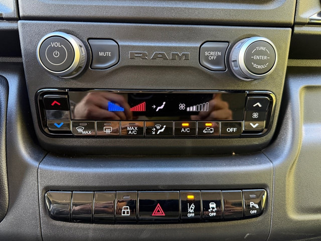 New 2026 RAM ProMaster 2500 w/ Safety Group FWD image 24