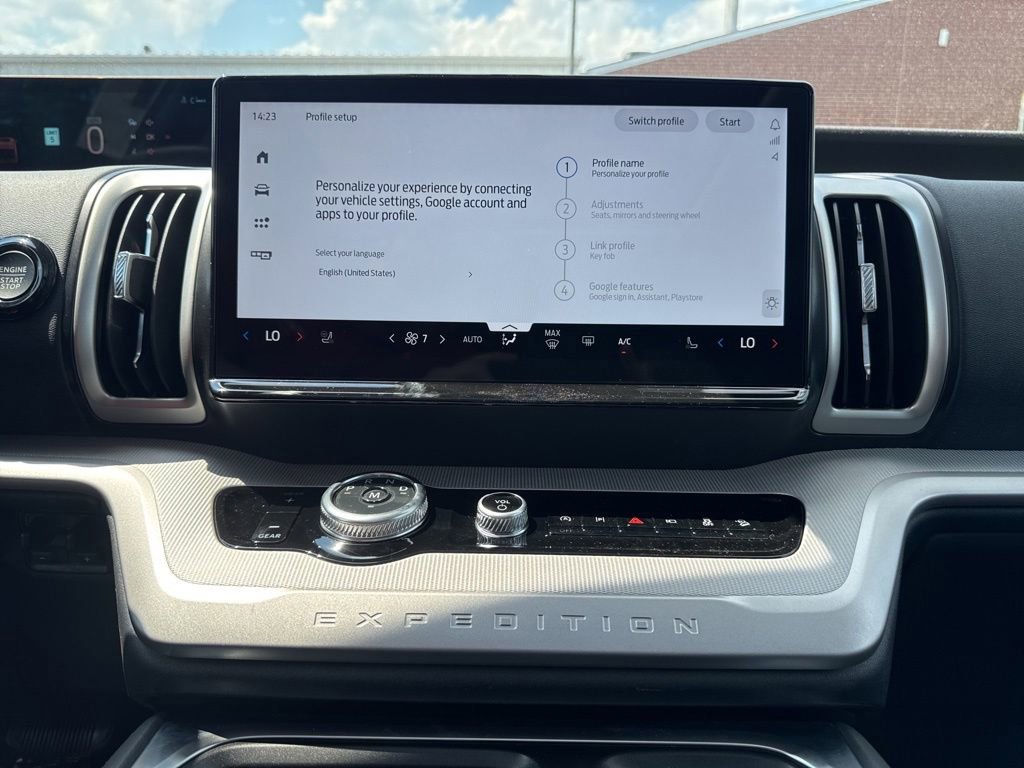 New 2026 Ford Expedition Max Active AWD/4WD image 12