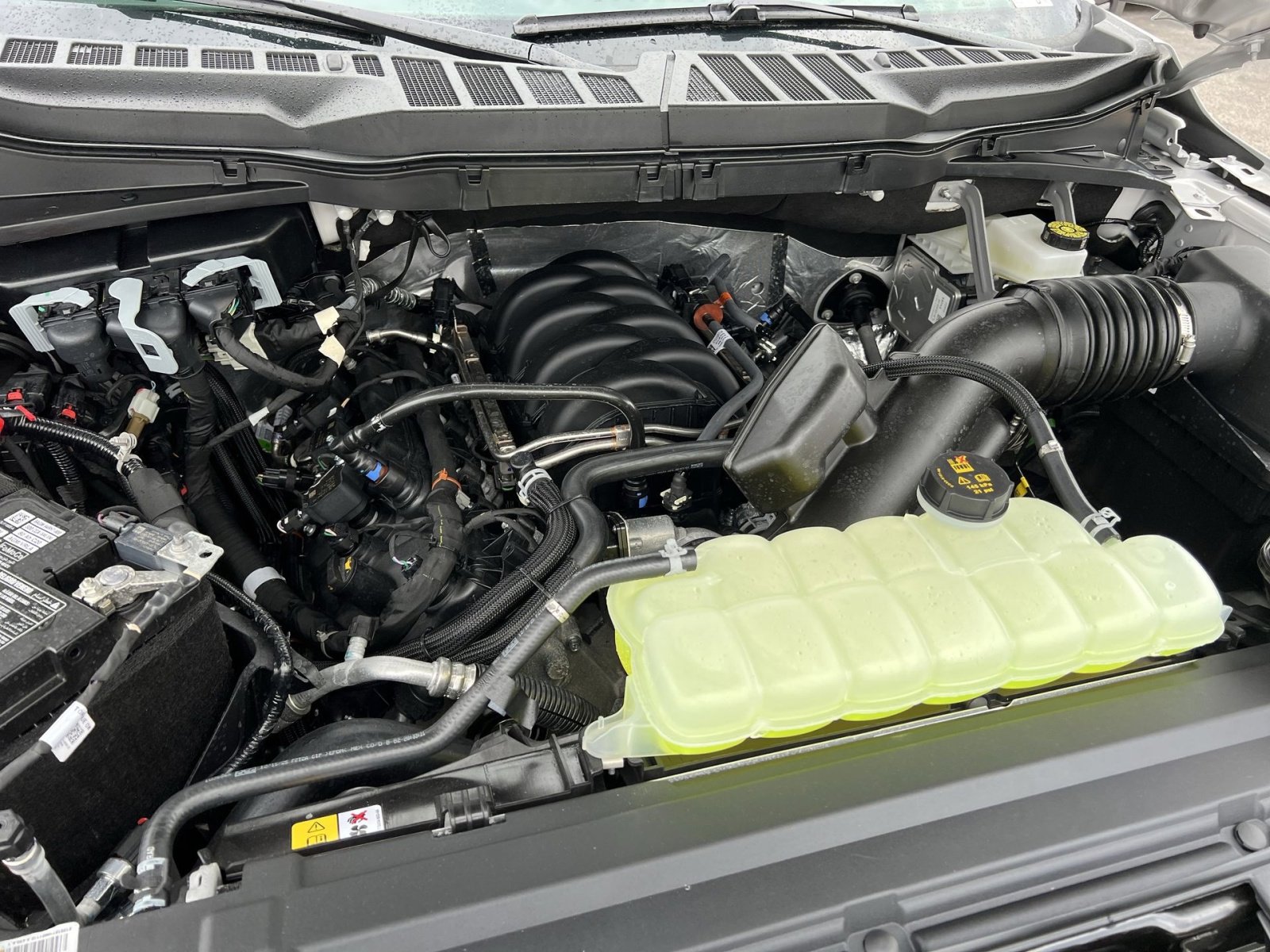 New 2026 Ford F150 XLT w/ Equipment Group 302A MID image 27