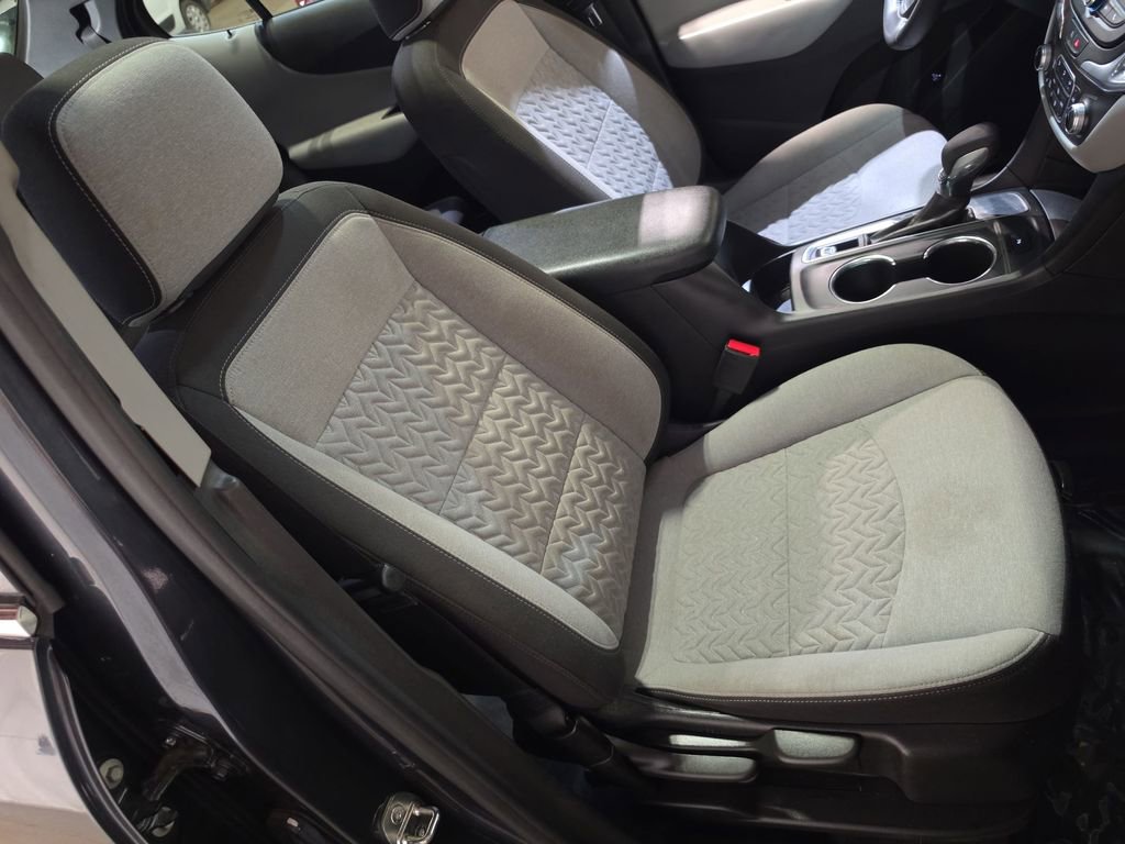 Used 2022 Chevrolet Equinox LT FWD image 25