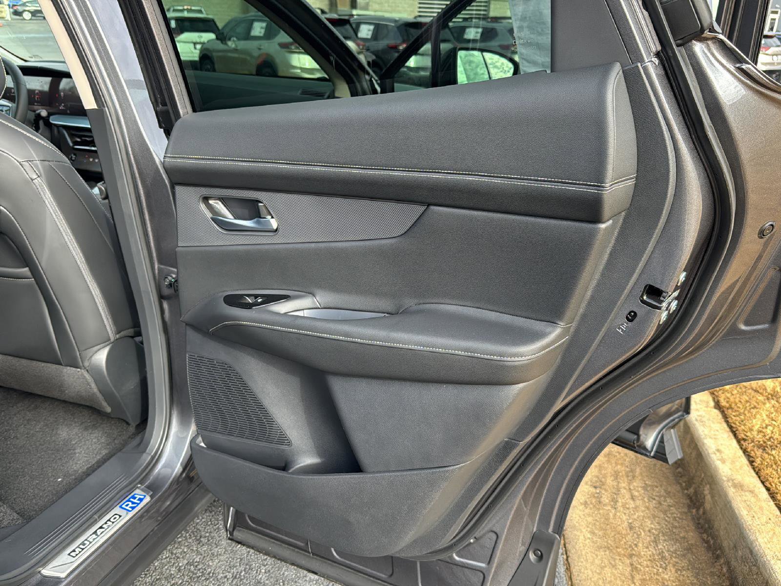 New 2025 Nissan Murano SL w/ Cargo Package image 15