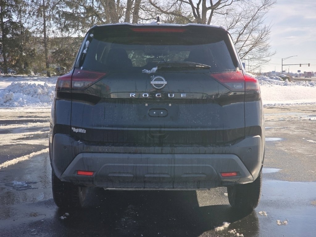 Used 2023 Nissan Rogue S image 12
