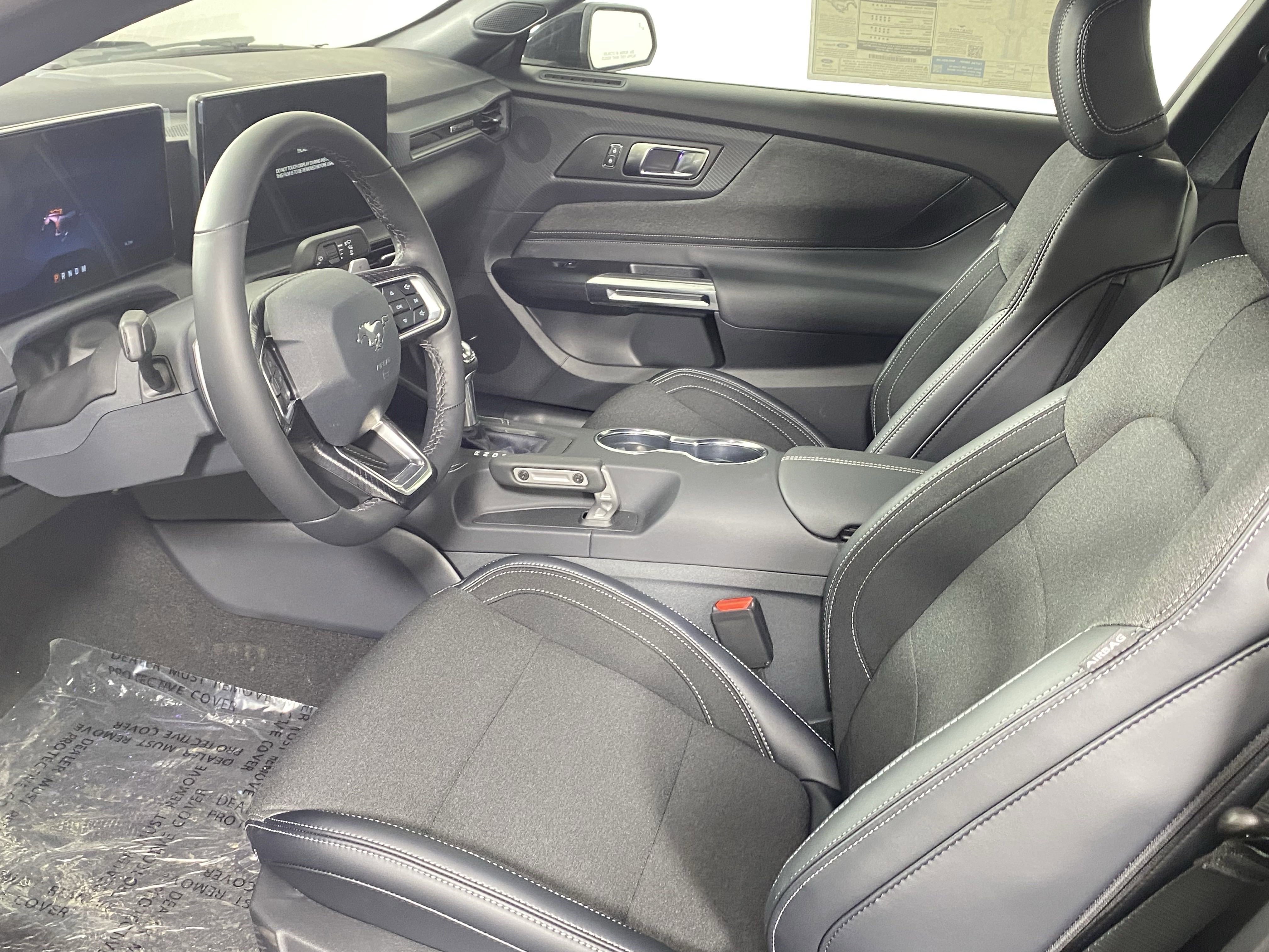 New 2025 Ford Mustang GT w/ GT Performance Package RWD image 9