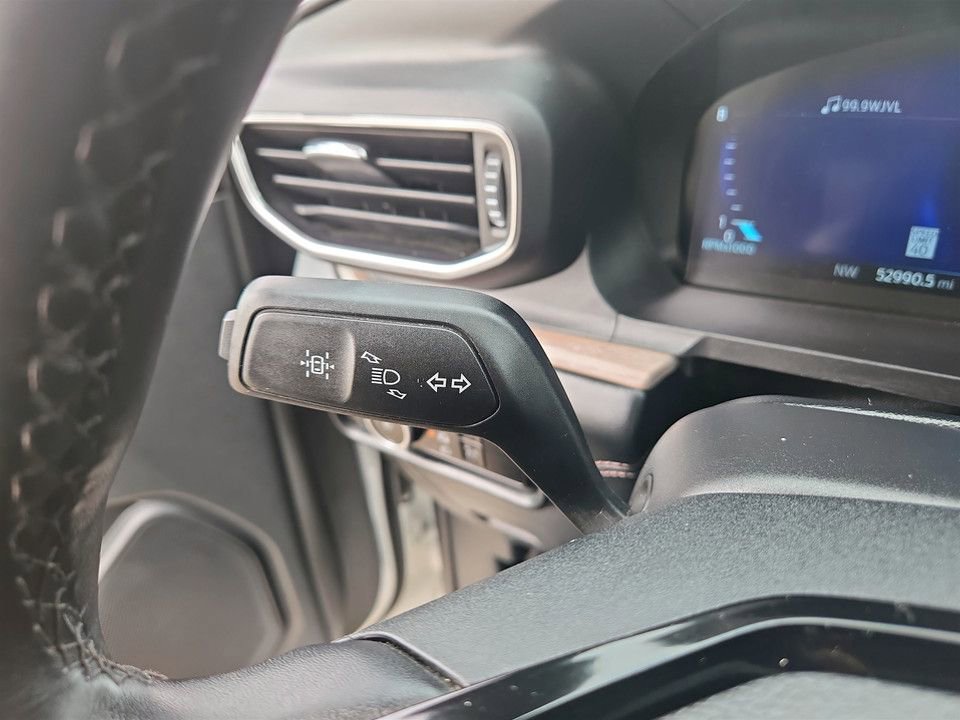 Used 2023 Ford Explorer Platinum w/ Technology Package image 19