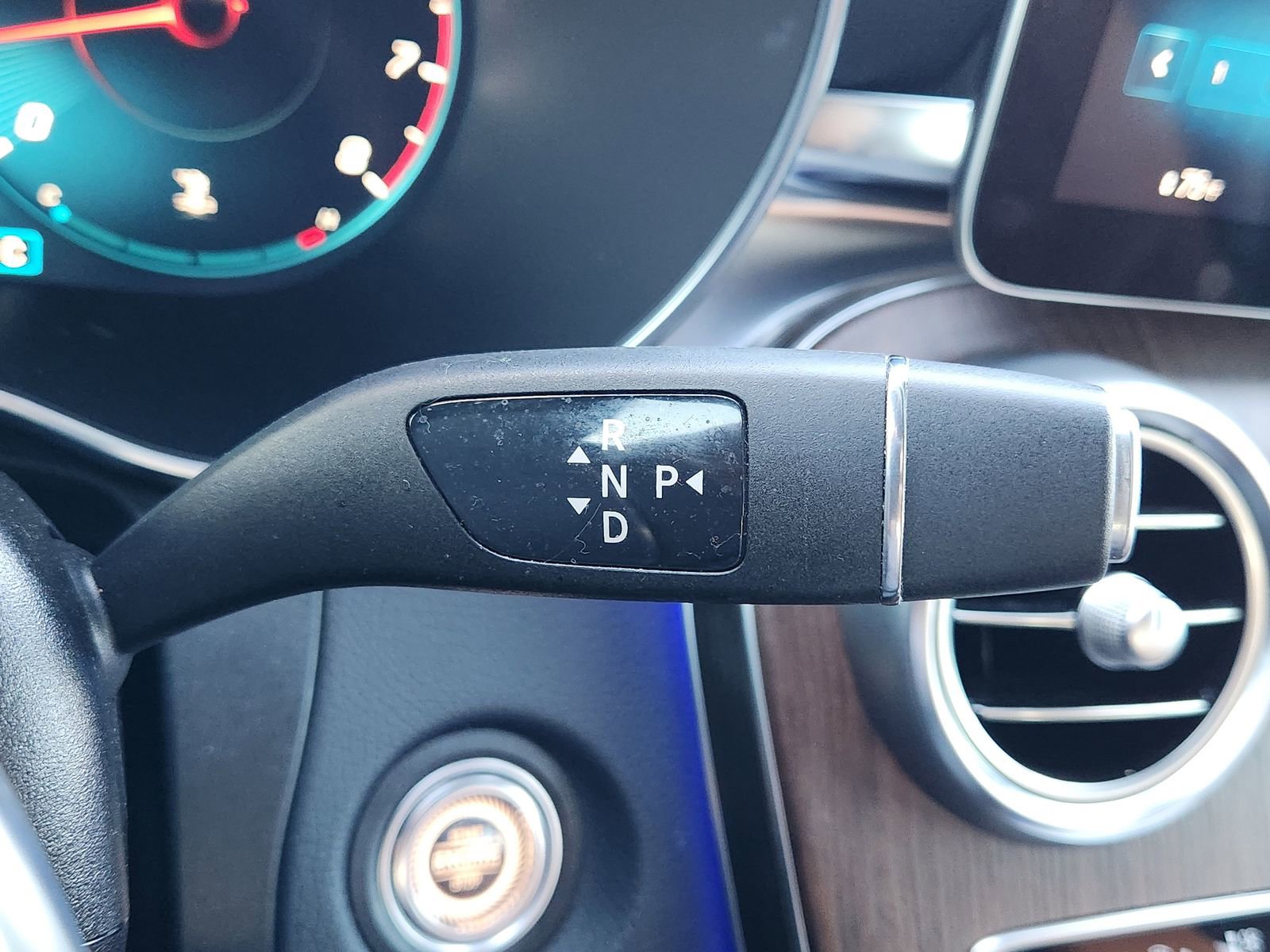 Used 2022 Mercedes-Benz GLC 300 4MATIC Coupe image 24