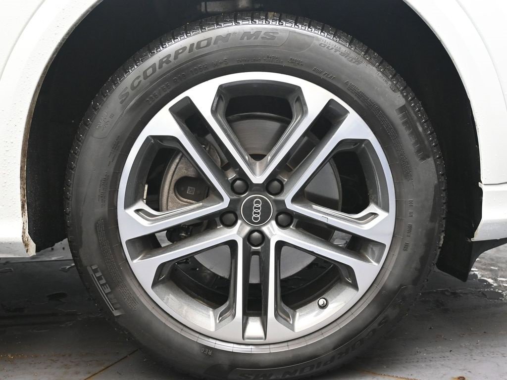 Used 2025 Audi Q5 2.0T Premium Plus w/ Premium Plus image 10