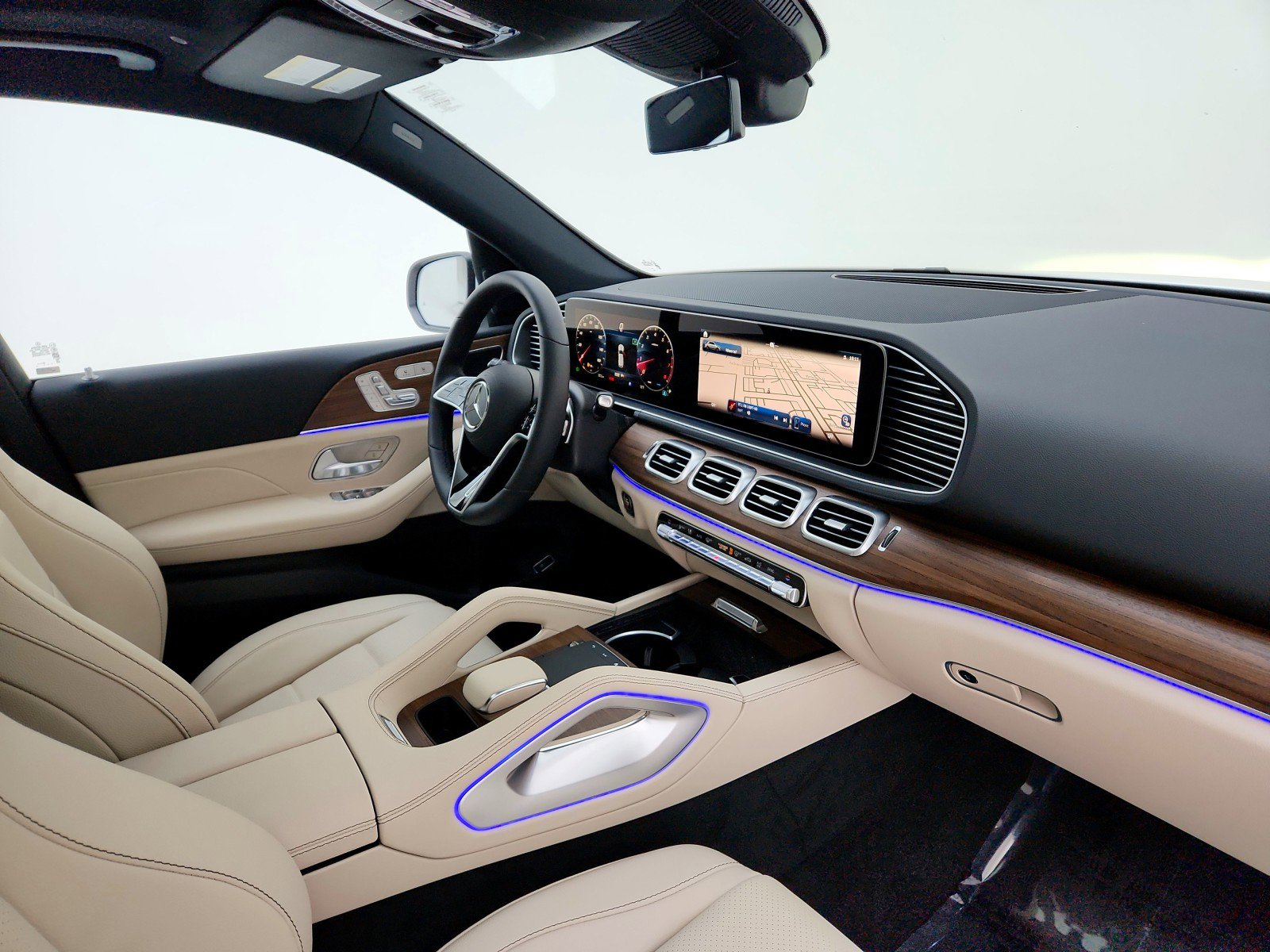 Certified 2025 Mercedes-Benz GLE 350 4MATIC image 24