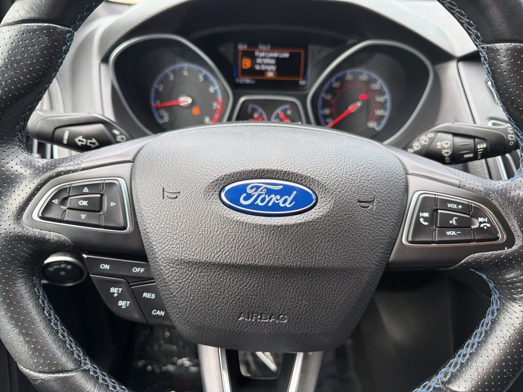 Used 2016 Ford Focus RS AWD/4WD image 19