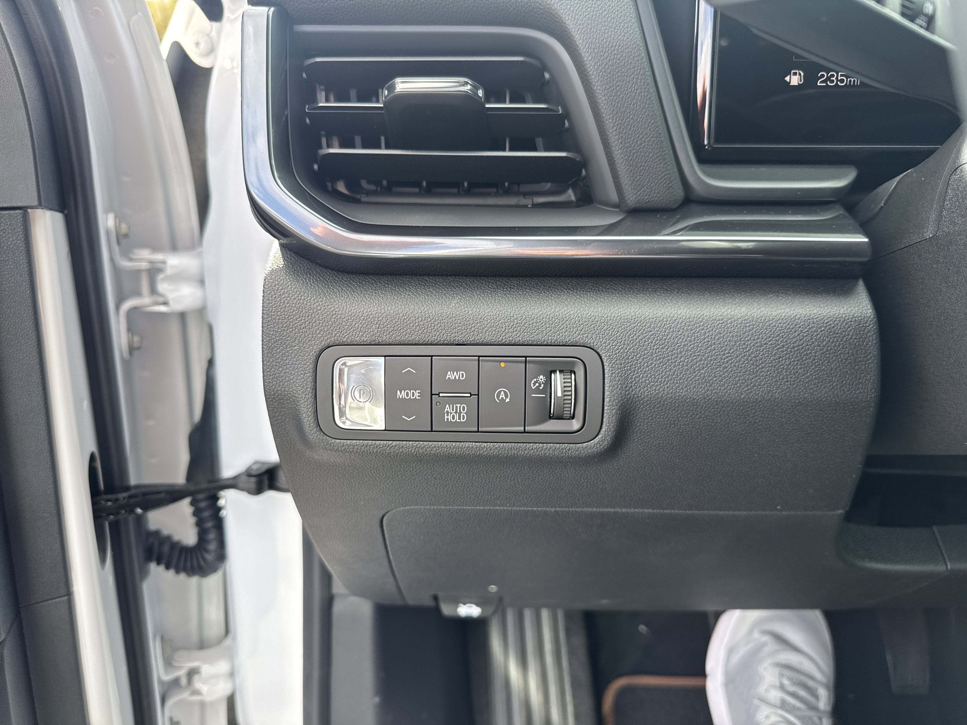 New 2026 GMC Terrain AT4 w/ Technology Package II image 31