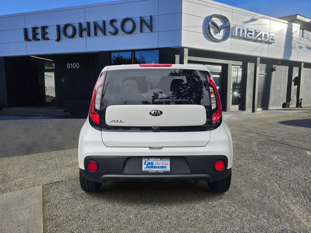Used 2019 Kia Soul FWD image 4