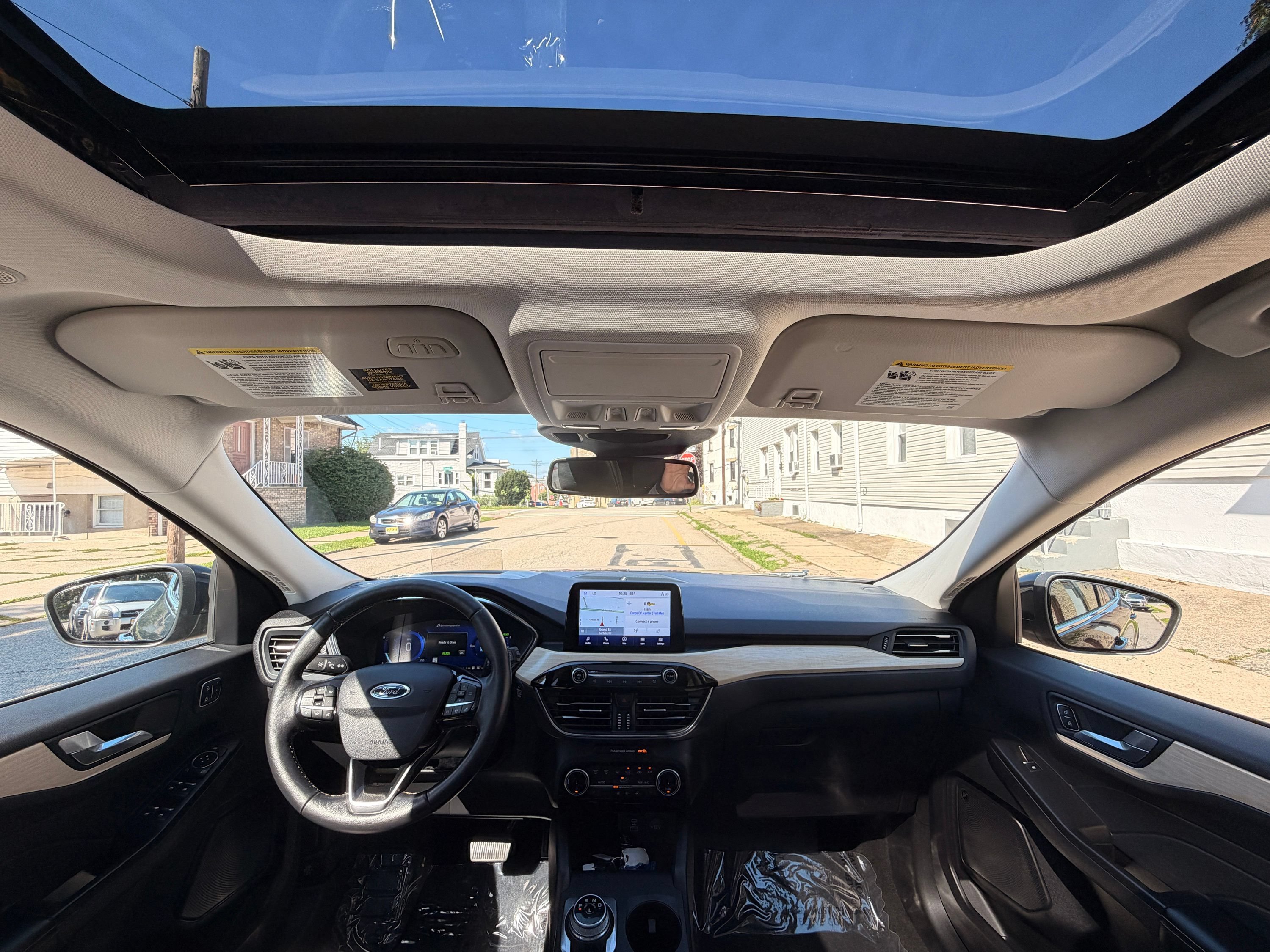 Used 2022 Ford Escape Titanium w/ Titanium Premium Package FWD image 26