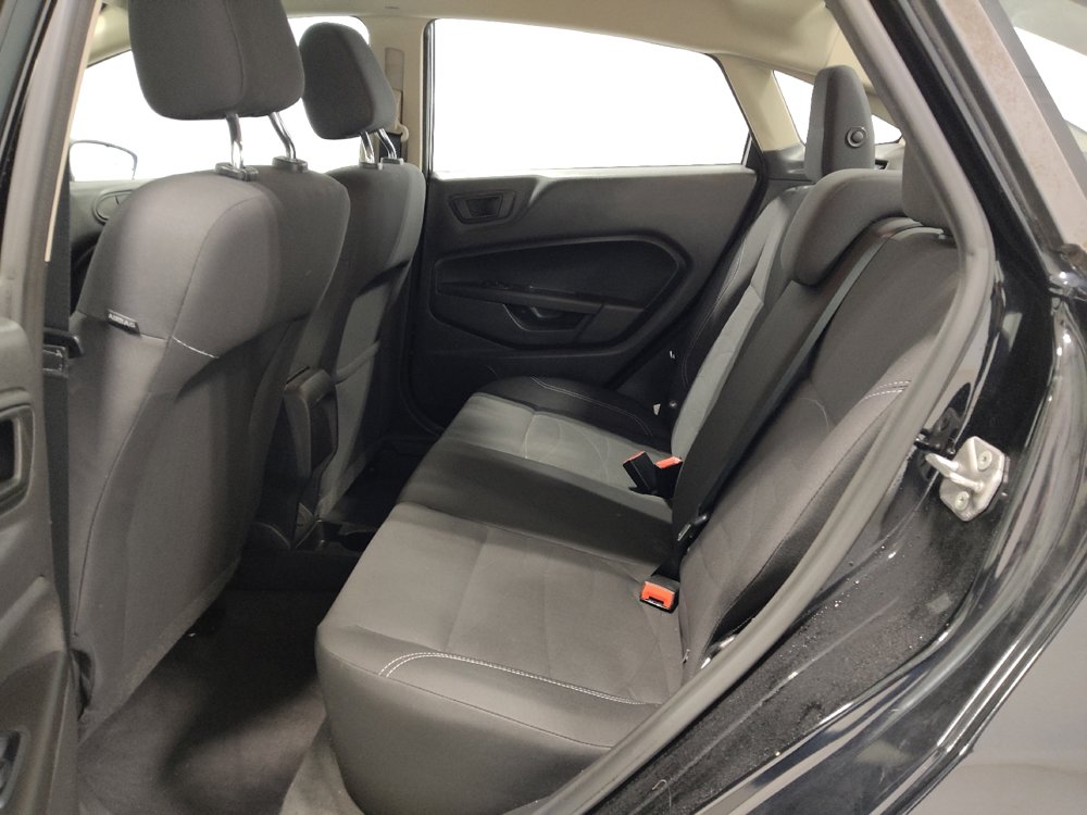 Used 2019 Ford Fiesta SE image 18