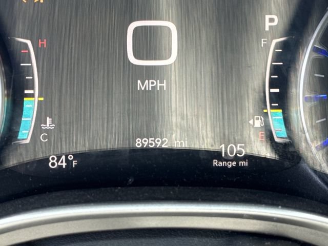 Used 2021 Chrysler Pacifica Touring-L FWD image 18