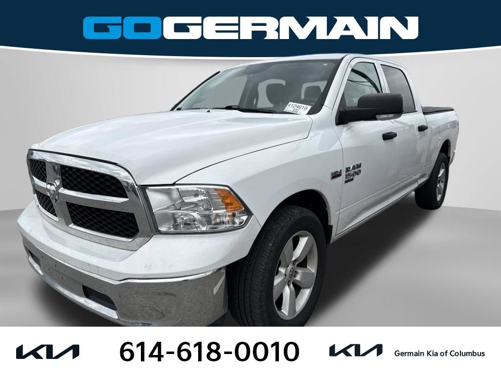 Used 2022 RAM 1500 Classic SLT w/ Electronics Group AWD/4WD image 1