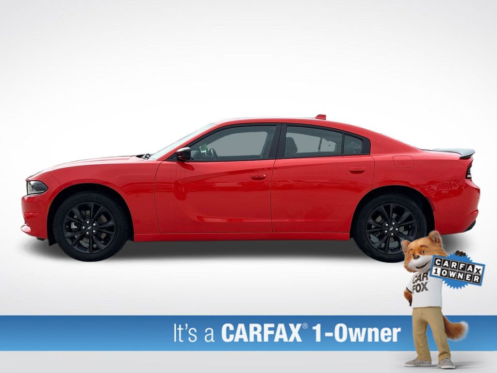 Used 2023 Dodge Charger SXT w/ Blacktop Package image 2