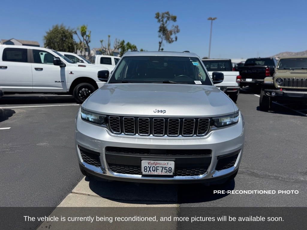 Used 2021 Jeep Grand Cherokee L Limited RWD image 9
