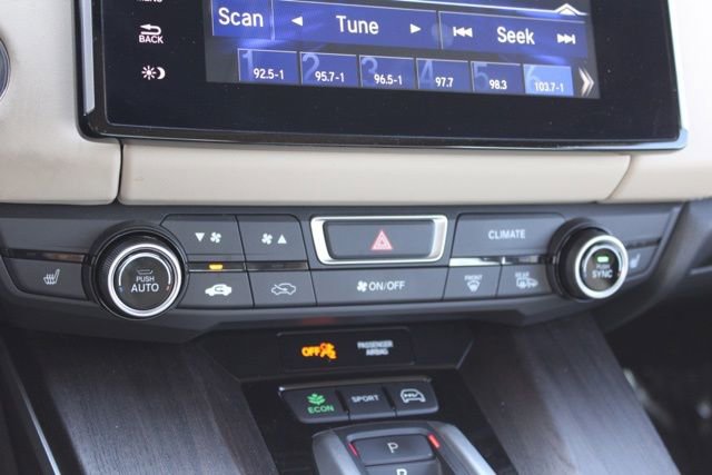 Used 2018 Honda Clarity Plug-In Hybrid image 31