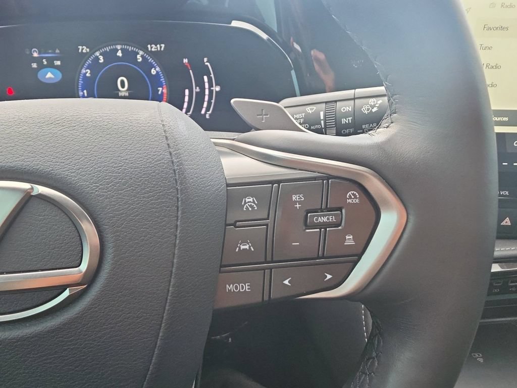 Used 2025 Lexus NX 250 FWD w/ Accessory Package (K3) image 21