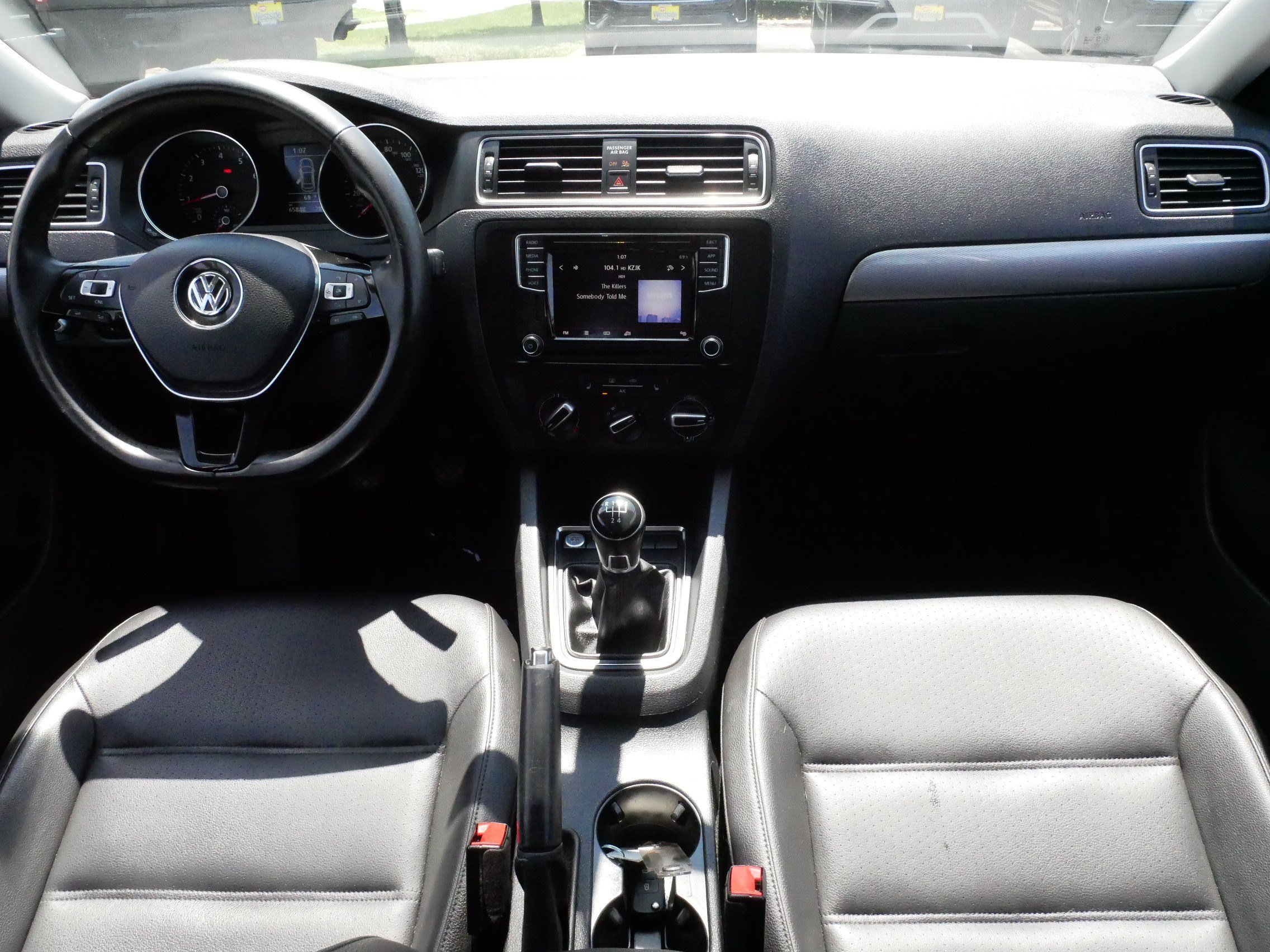 Used 2018 Volkswagen Jetta SE FWD image 10