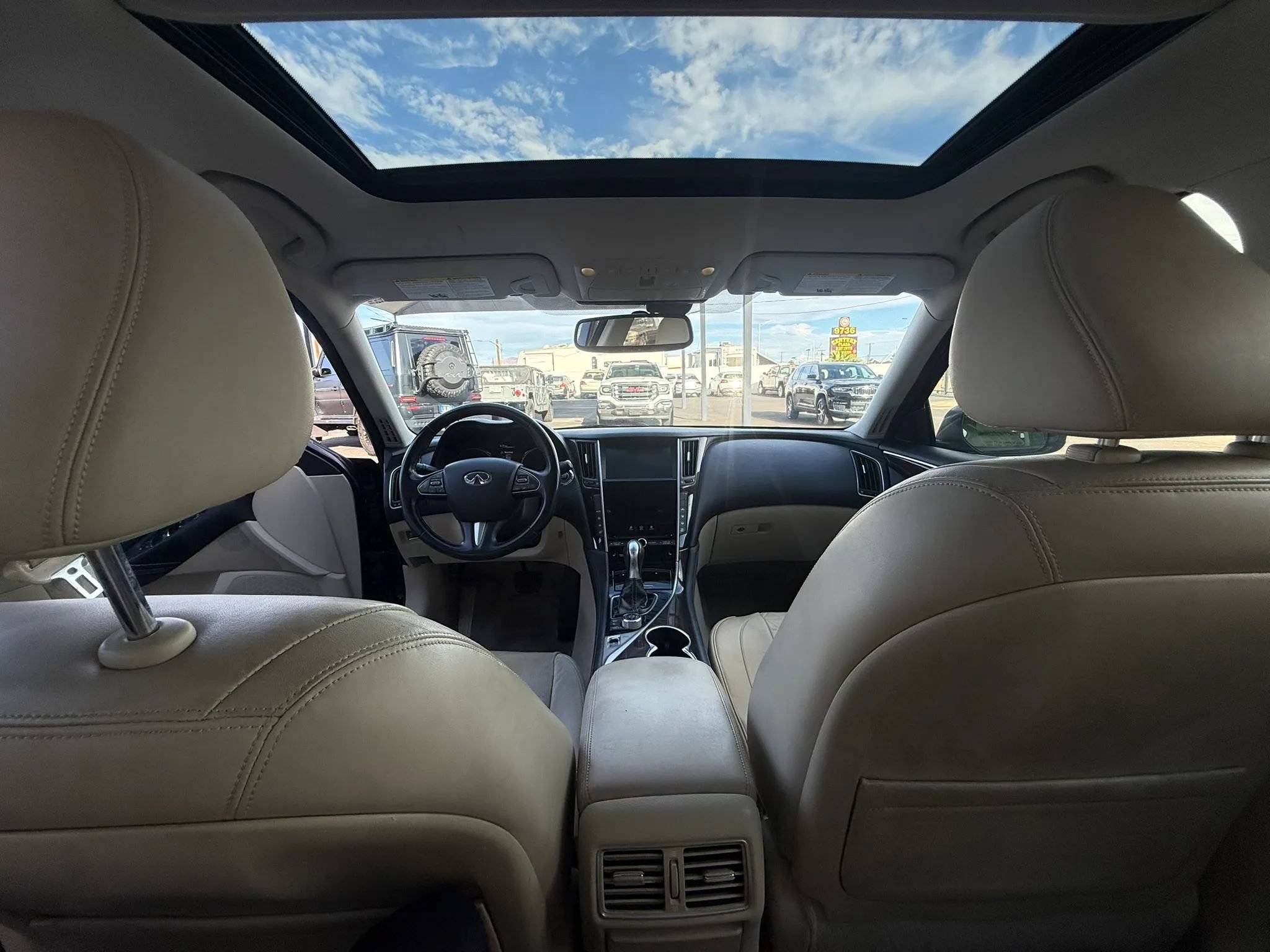 Used 2014 INFINITI Q50 Premium w/ Deluxe Touring Package RWD image 21