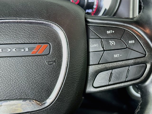 Used 2022 Dodge Charger SXT RWD image 12