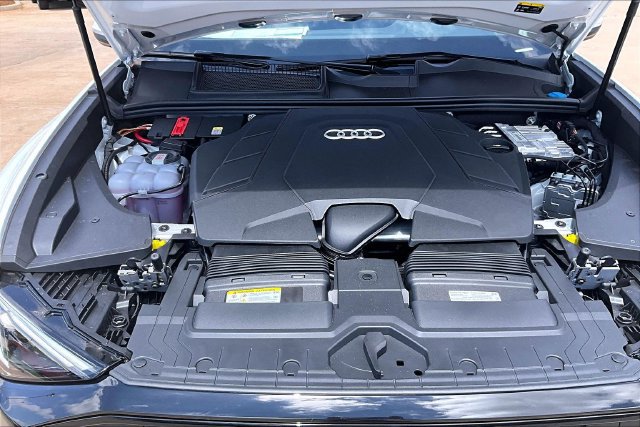 New 2026 Audi Q8 Premium Plus AWD/4WD image 9