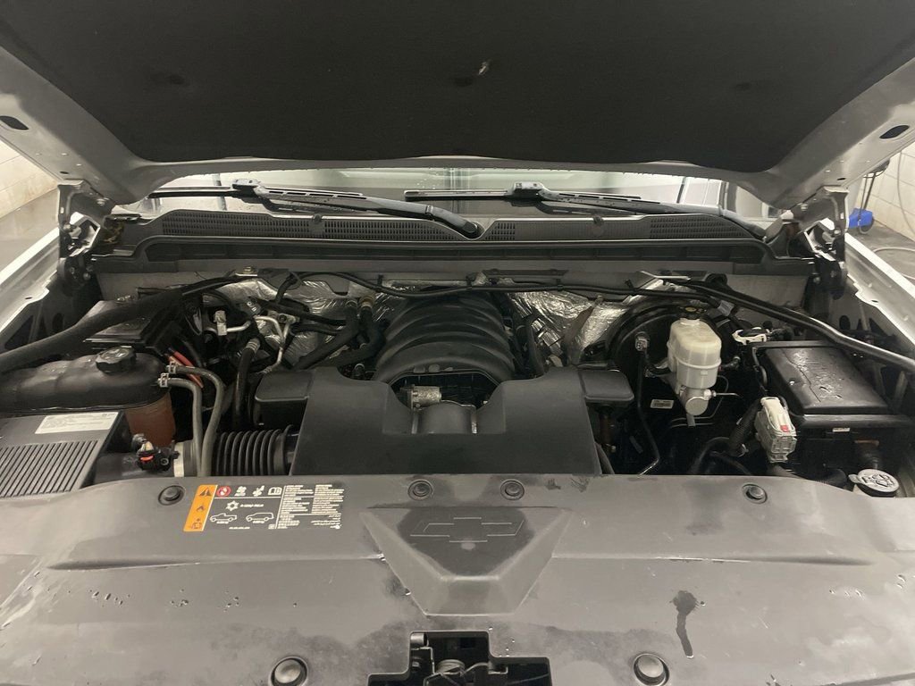 Used 2018 Chevrolet Silverado 1500 LT w/ All Star Edition image 22