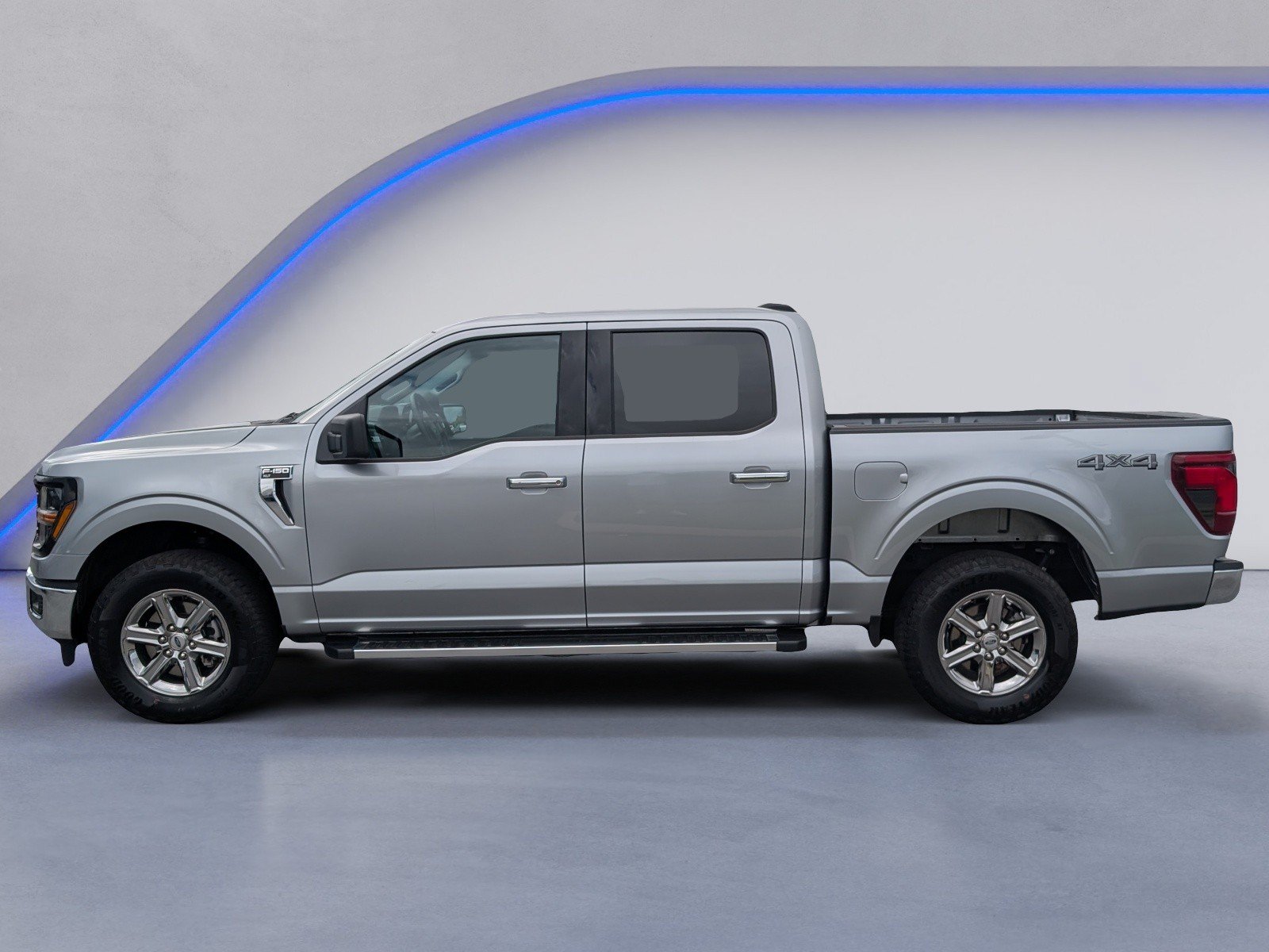 Used 2025 Ford F150 XLT w/ Equipment Group 301A Standard AWD/4WD image 6